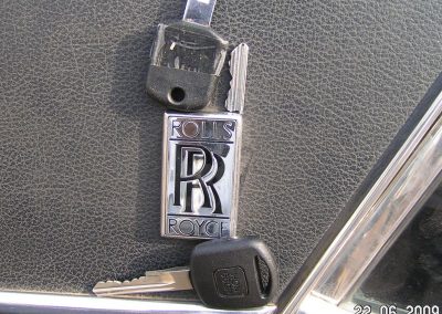 Broken Rolls Royce key with replacement.