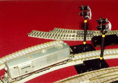 HO electric locomotive and tracks.