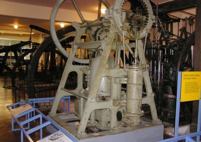 The original hypocycloidal engine, which Richard modeled.
