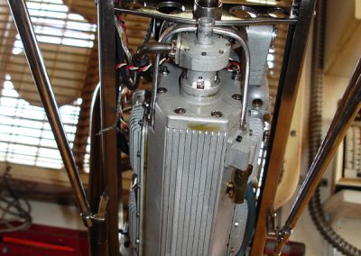 The engine and frame seen from below.