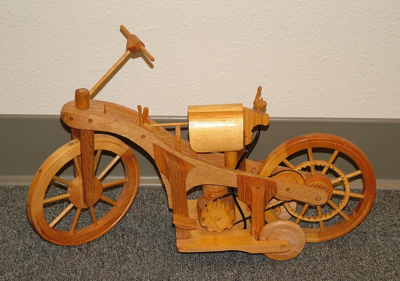 Perry's scale model Daimler motorcycle.