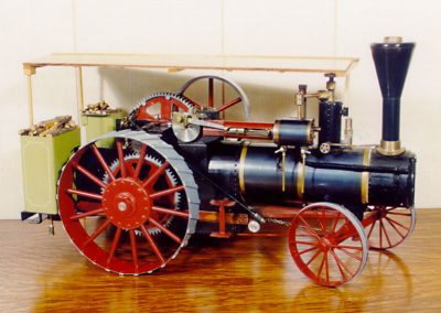 Rudy's scale model Peerless steam tractor.