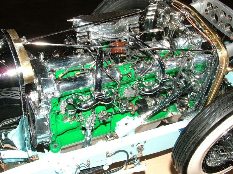 A look at the Duesenberg engine after installation. 