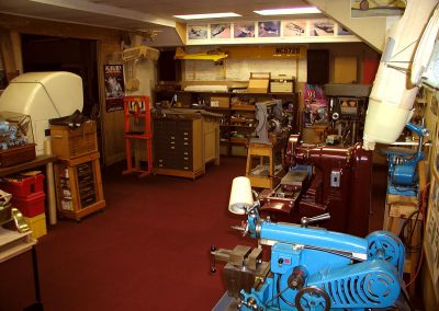 An alternate view of Lou's workshop.