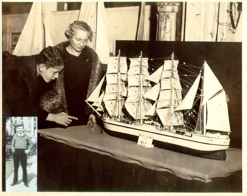 Phil's prize-winning model ship on display.