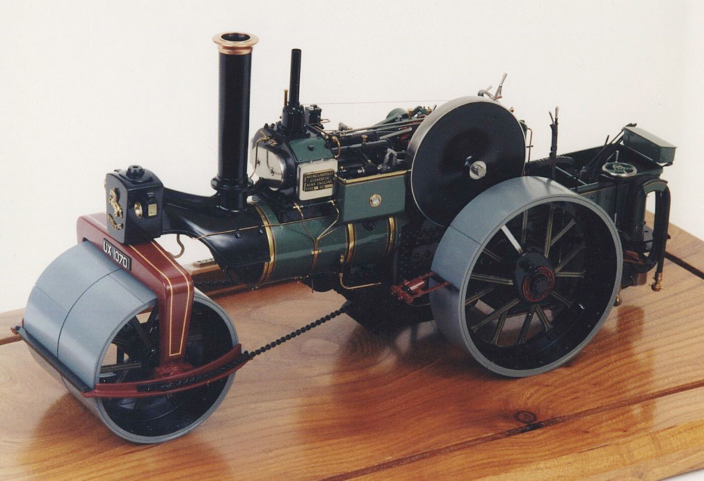 Cherry's scale model 1931 Aveling & Porter type road roller. 