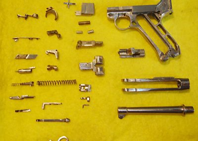 The disassembled Navy Luger.