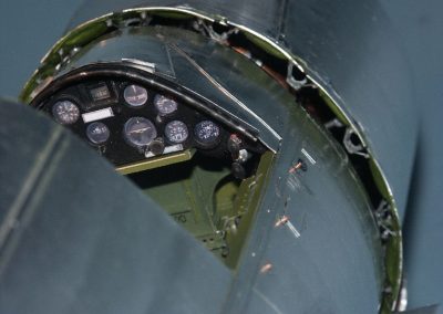 Like all of Guillermo’s models, the cockpit is fully detailed.