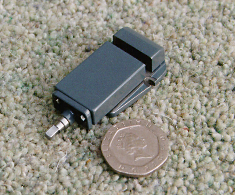 A tiny machine vise that Barry made for the miniature Bridgeport.