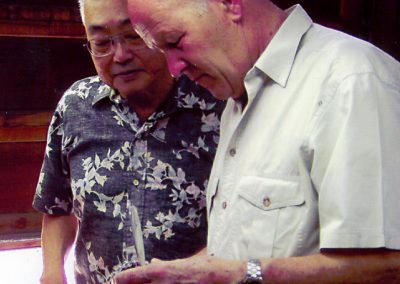 Gerald Wingrove (right) admires some of Young Park's work.