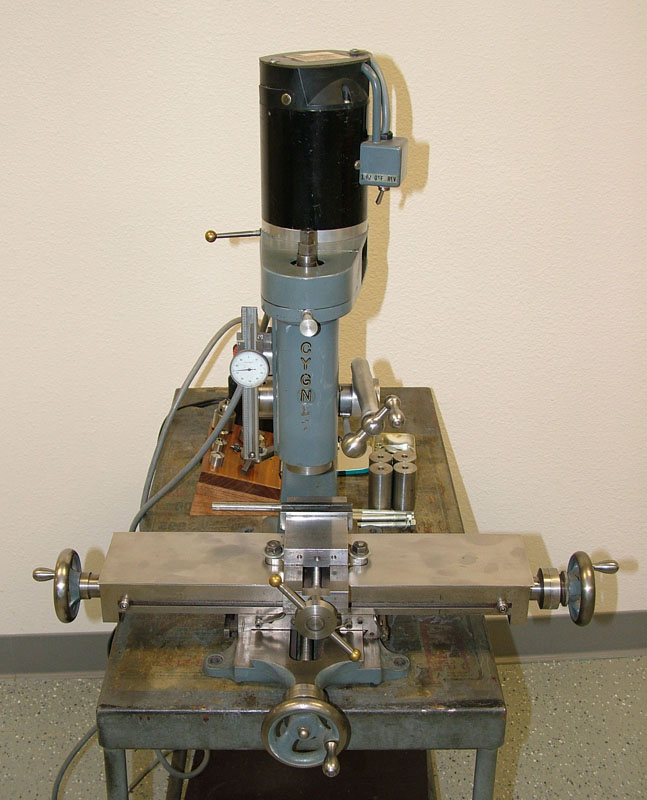 The Cygnet benchtop mill that Alan designed and built.