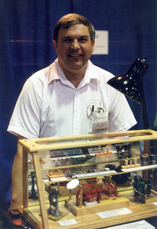 Jerry's display at the NAMES Expo, note the Corliss engine at center.