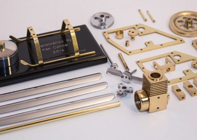 Different components for the Stirling engine helicopter.