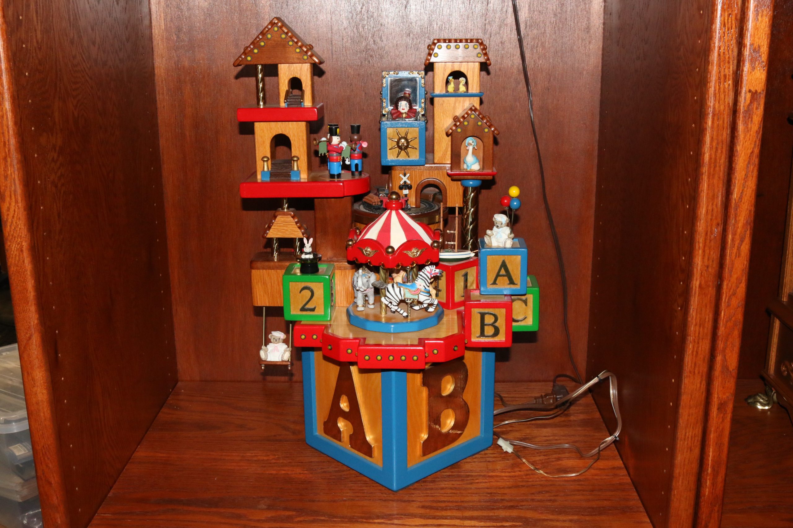 Donald's second music box, "Toy Land." 