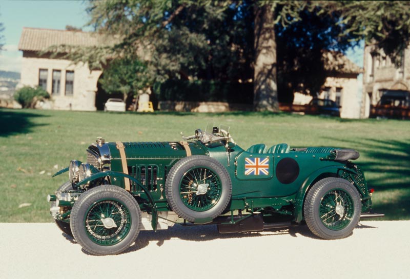 Francisco's finished scale model Bentley. 