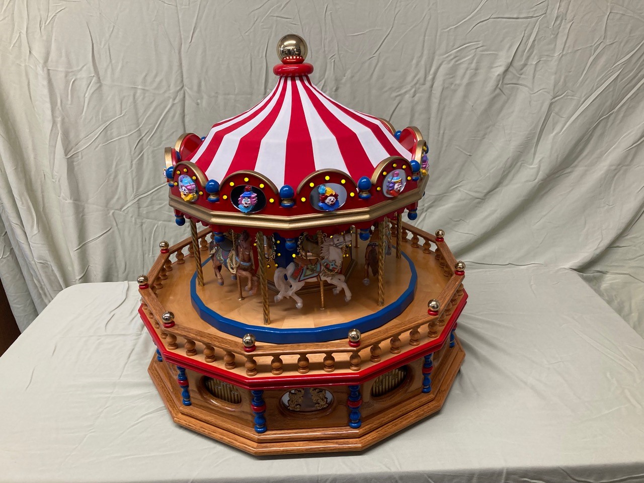 Don's first animated music box, "Carousel Waltz." 