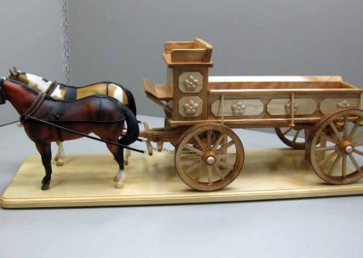 Sunia’s model of a horse-drawn carriage was added in March, 2014.