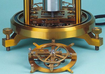 Construction of the Free Pendulum.