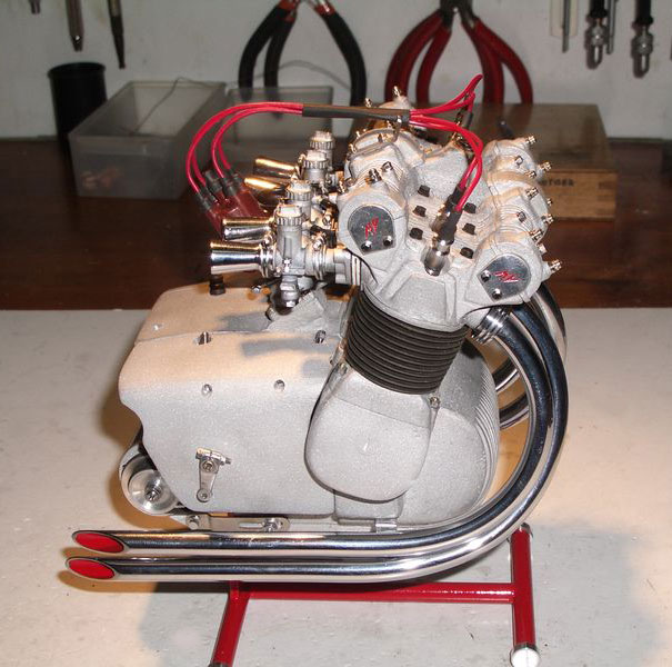 The 1/5 scale engine for Pere's MV Augusta model.