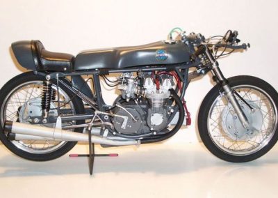Pere finished this 1/5 scale Benelli 250 GP in 2008.
