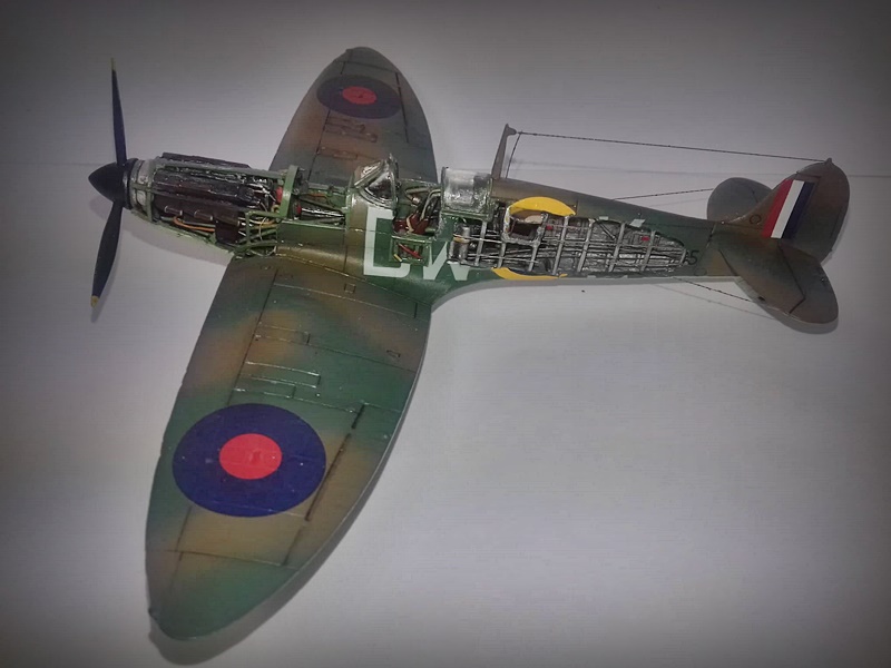 Martin's finished 1/72 scale Spitfire MK1A model. 