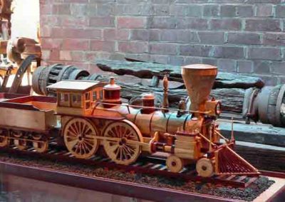 Harold's functional wooden 4-4-0 locomotive model.