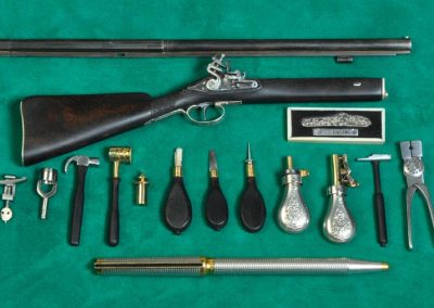 single-barreled flintlock hunting shotgun.