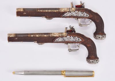 Antonio's finished set of 1/3 scale Bolivar flintlock handguns.