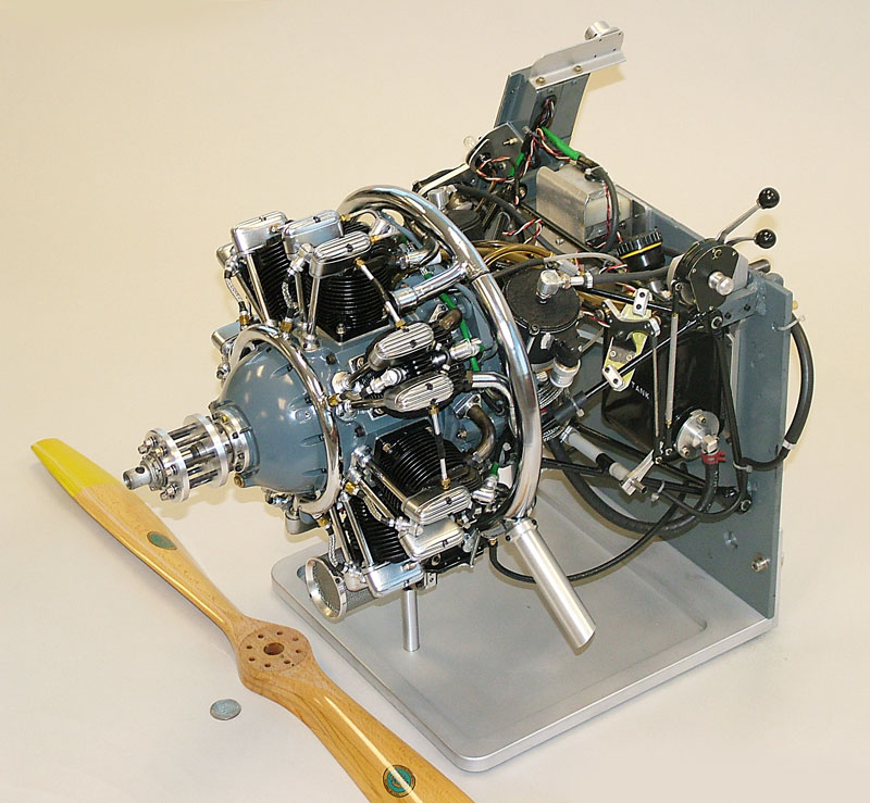 The "Maxse T-Seven" 7-cylinder radial model airplane engine. 