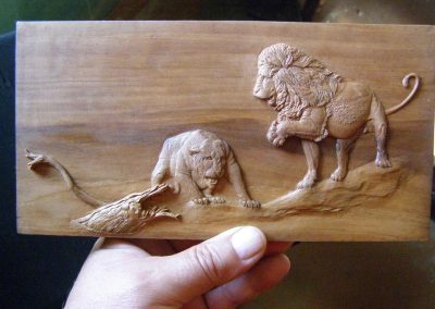 A miniature wood carving made by Vladimir Rusinov.