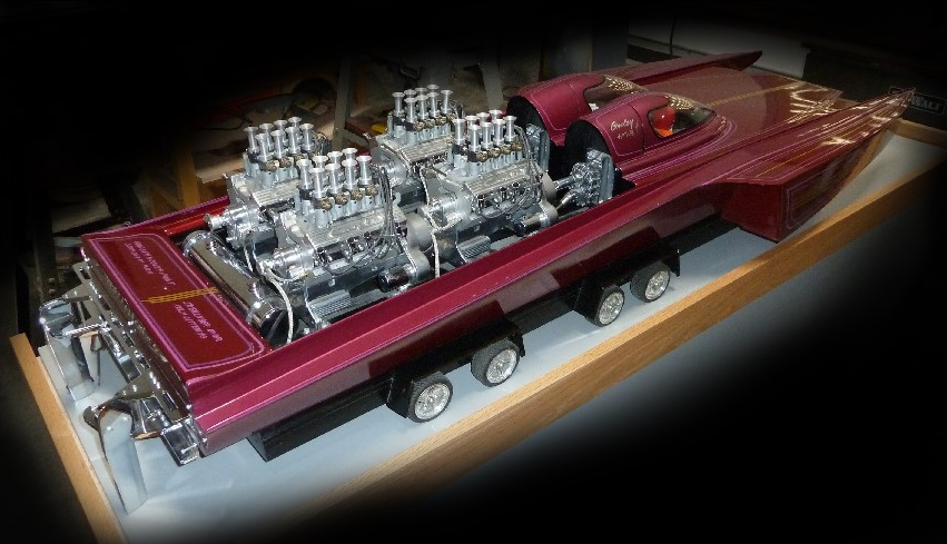 1/4 Scale 4-Engine Model Offshore Powerboat Racer